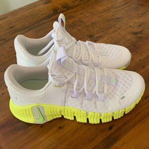 Nike Womens Free Metcon 5 White Blast Lime Blast Training Shoe Sz 7